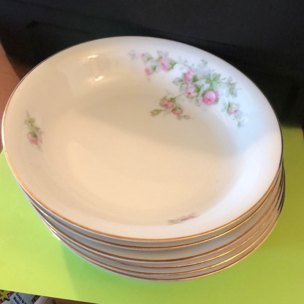 Six (6) Edelstein 1388 Coupe Soup Bowls